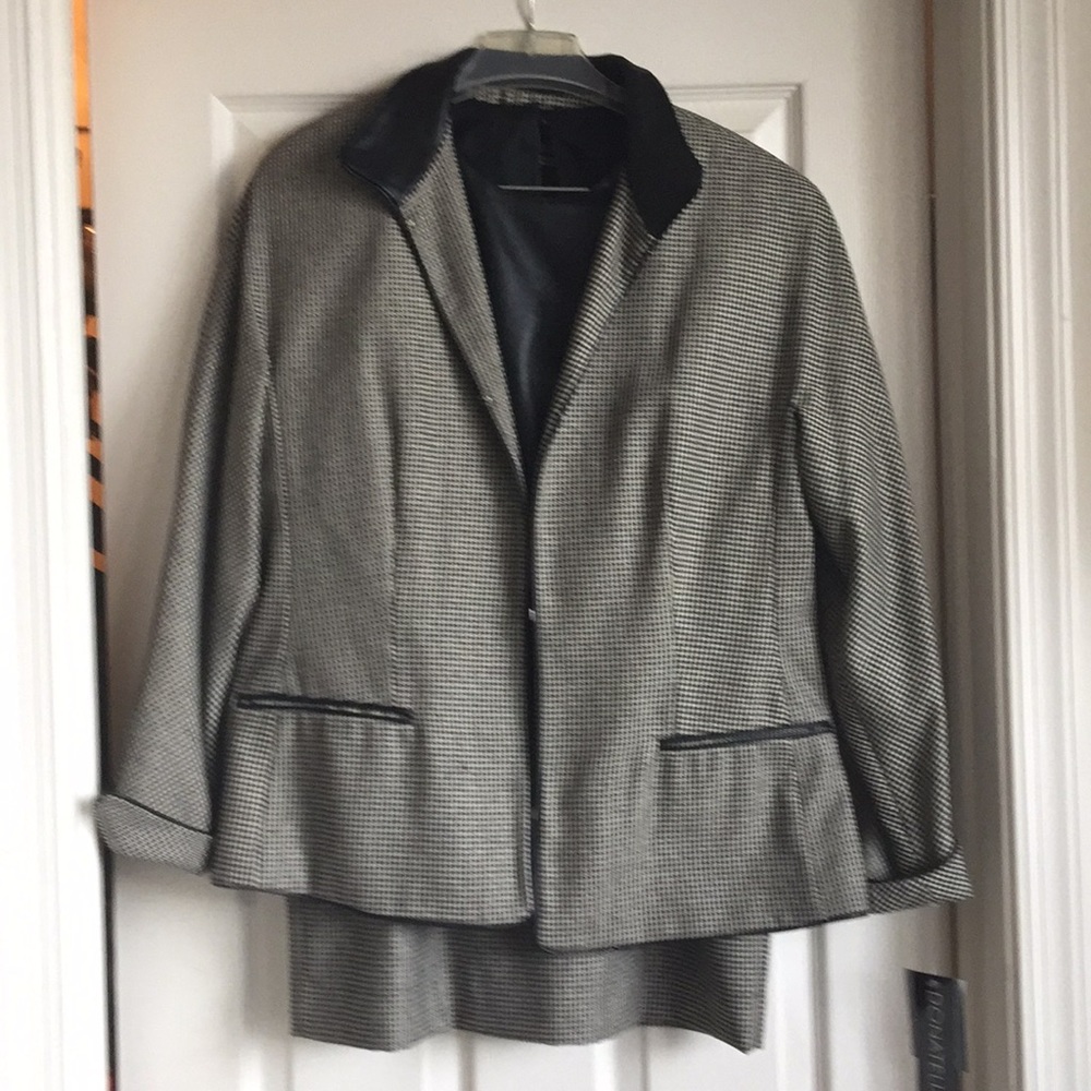 3 pieces Black & Cream Leather Trim Checker Suit